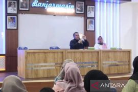 Pemkot Banjarmasin buka sekolah bagi calon ayah dan ibu