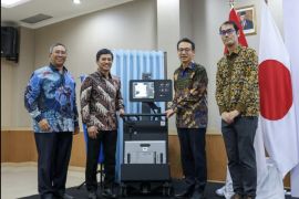 Indonesia receives 102 mobile X-ray machines from Japan