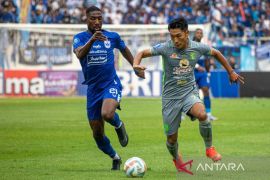 Laga Persebaya lawan PSIS Semarang ditunda Januari 2024