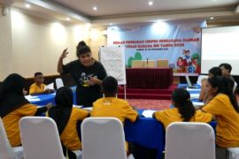 Kantor Bahasa Maluku lakukan pelatihan dan pendampingan penulisan cerpen berbahasa daerah