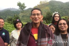 Menparekraf Sandiaga Uno datangi Desa Wisata Meat di Toba