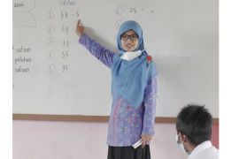 Memerdekakan kreativitas guru hingga pelosok negeri