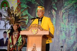 Bupati Ketapang : hutan adalah simbol persatuan