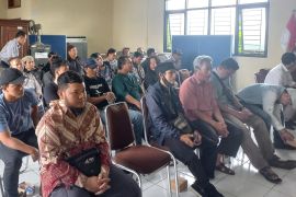 Bakesbangpol Tasikmalaya edukasi mantan napiter tentang pemilu 2024