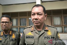 Kantor Satpol PP diserang, 6 orang terluka dan puluhan PSK kabur