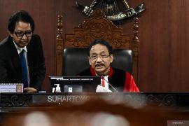 MK: Putusan syarat batas usia minimal capres-cawapres bersifat mengikat