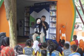 Hal-hal yang perlu diperhatikan orang tua saat mendongeng