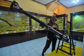 Pameran senjata tradisional peninggalan masa kolonial