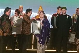 Kemenkes beri penghargaan  Swasti Saba kepada Kota Kediri