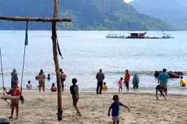 Pemkab Trenggalek genjot PAD sektor pariwisata Rp7,7 miliar
