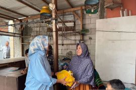 Sosialisasikan program Prabowo-Gibran, TKD Banten kampanye door to door