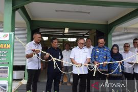 Mendag resmikan Pasar Tradisional Tanah Baru di Kota Bogor sesuai SNI