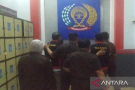 Kejari Jember tahan dua mantan karyawan BRI terkait penyimpangan KUR