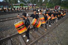 Komposisi musik gandang tambua tasa terbanyak Page 1 Small