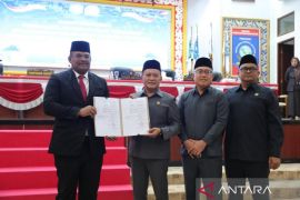 Rancangan anggaran pendapatan dan belanja daerah Babel Tahun Anggaran 2024 disetujui DPRD