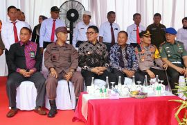 Kejari dan Pemkot Samarinda musnahkan ribuan barang bukti