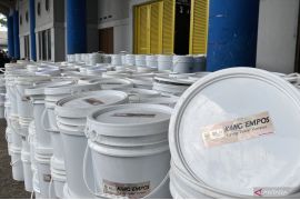 Kota Bandung bagikan 3.194 alat olah sampah Kang Empos