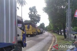Pertamina: Antrean BBM di Aceh karena perpindahan konsumen dampak SPBU terkena sanksi