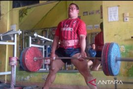 Atlet angkat berat Sumut butuh peralatan baru jelang PON 2024