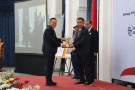Pemkot Tasikmalaya tiga kali berturut-turut raih penghargaan Keterbukaan Informasi Publik Jabar