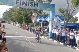 Pembalap Thailand Sakcan Phodigam juara etape I Tour de Siak