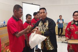 Puluhan pemuda PBD terima bantuan modal usaha Rp396 juta