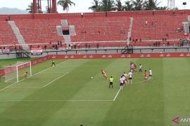 Tuan rumah Bali United tundukkan tamunya Arema FC 3-2