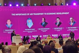 Menhub Budi Karya katakan transportasi udara tingkatkan pariwisata dan ekonomi