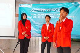 Pemilihan Ketua Himpunan Sistekin Untag manfaatkan sistem "voting"