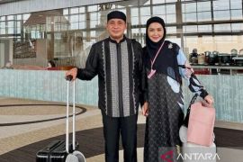 Masa kampanye, Caleg DPR-RI Sumut 2 Andar Amin Harahap pilih Umroh