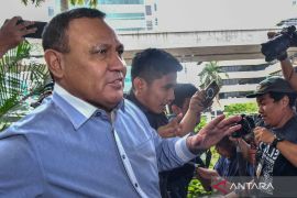 Usai diklarifikasi Dewas KPK, Firli Bahuri bungkam