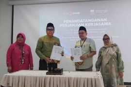 Bank Jambi partisipasi penyaluran bantuan pendidikan Dumisake 2023