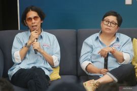 Kemarin, Sharp rilis Aquos R8s sampai film "Heartbreak Motel"