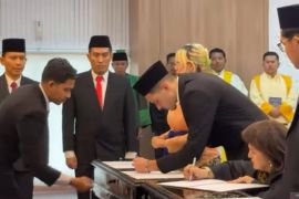 Atlet sepak bola asal Belanda Justin Hubner resmi jadi WNI