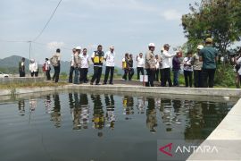 Pemkab Cirebon fungsikan BBI Cikalahang sebagai pusat pembenihan ikan