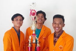 Mahasiswa UNJA Juara 2 Nasional Gemnas