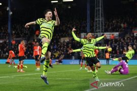 Pertandingan drama tujuh gol warnai kemenangan Arsenal atas Luton Town