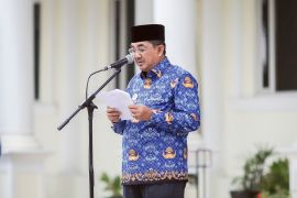 Anwar Sadat ajak ASN Tanjab Barat untuk jadi teladan di masyarakat