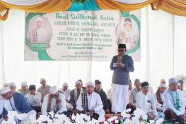 Staf Ahli Bidang Pemerintahan hadiri Haul Akbar Sulthanul Aulia Syekh Abdul Qadir Al Jailani di Desa Kempas Jaya