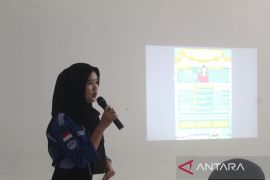 Pengaruh financial technology terhadap online shopping