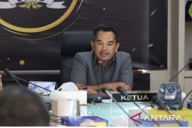 Hasanuddin Mas'ud terima aspirasi warga Muara Badak, Kukar