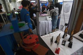 Pameran Hasil Riset, Inovasi dan Teknologi Page 3 Small