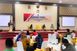 Kesbangpol Payakumbuh gelar Bimtek penggunaan bantuan keuangan untuk parpol