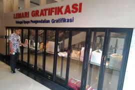 Upaya FH Unej budayakan integritas cegah korupsi dengan Lemari Gratifikasi