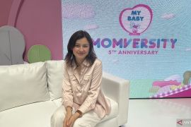 Trik Kimberly Ryder agar anak tak bosan makan