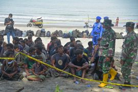 Ratusan imigran Rohingya terdampar di Pidie