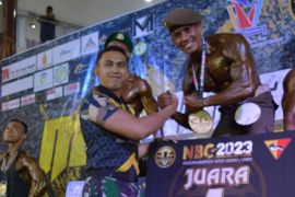 Prajurit TNI-Polri dan ASN ikuti kontes binaraga