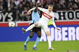 Liga Jerman - Leverkusen perpanjang dominasi di puncak klasemen