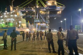 Polda Maluku kawal pembongkaran surat suara Pemilu di  Ambon