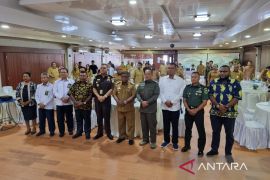 Papua Barat sosialisasikan 17 Perda optimalkan layanan publik